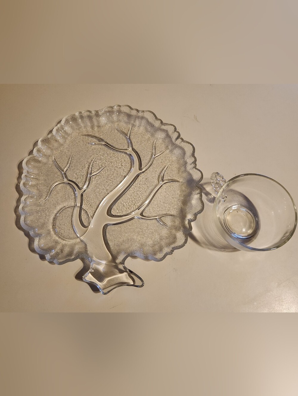 Clear Glass Tree-Shaped Decorative Trays with Glass Cups Set